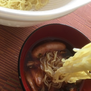 粗挽きウインナー風味のつけ麺☆